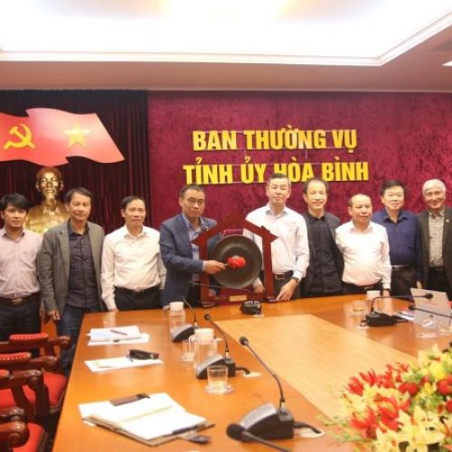 Chủ tịch Hội Kiến trúc sư Việt Nam làm việc tại tỉnh Hòa Bình