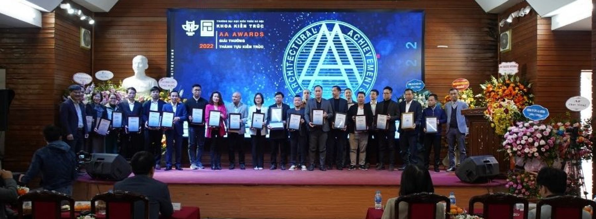 LIXIL Talent Match tiếp tục đồng hành cùng Trường Đại học Kiến trúc Hà Nội trong Lễ trao giải AA Awards và Chương trình giới thiệu LIXIL Talent Macth A&D Internship